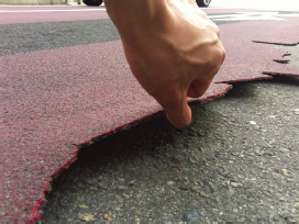 Latex antislip pavement