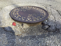 Road decking panel antislip